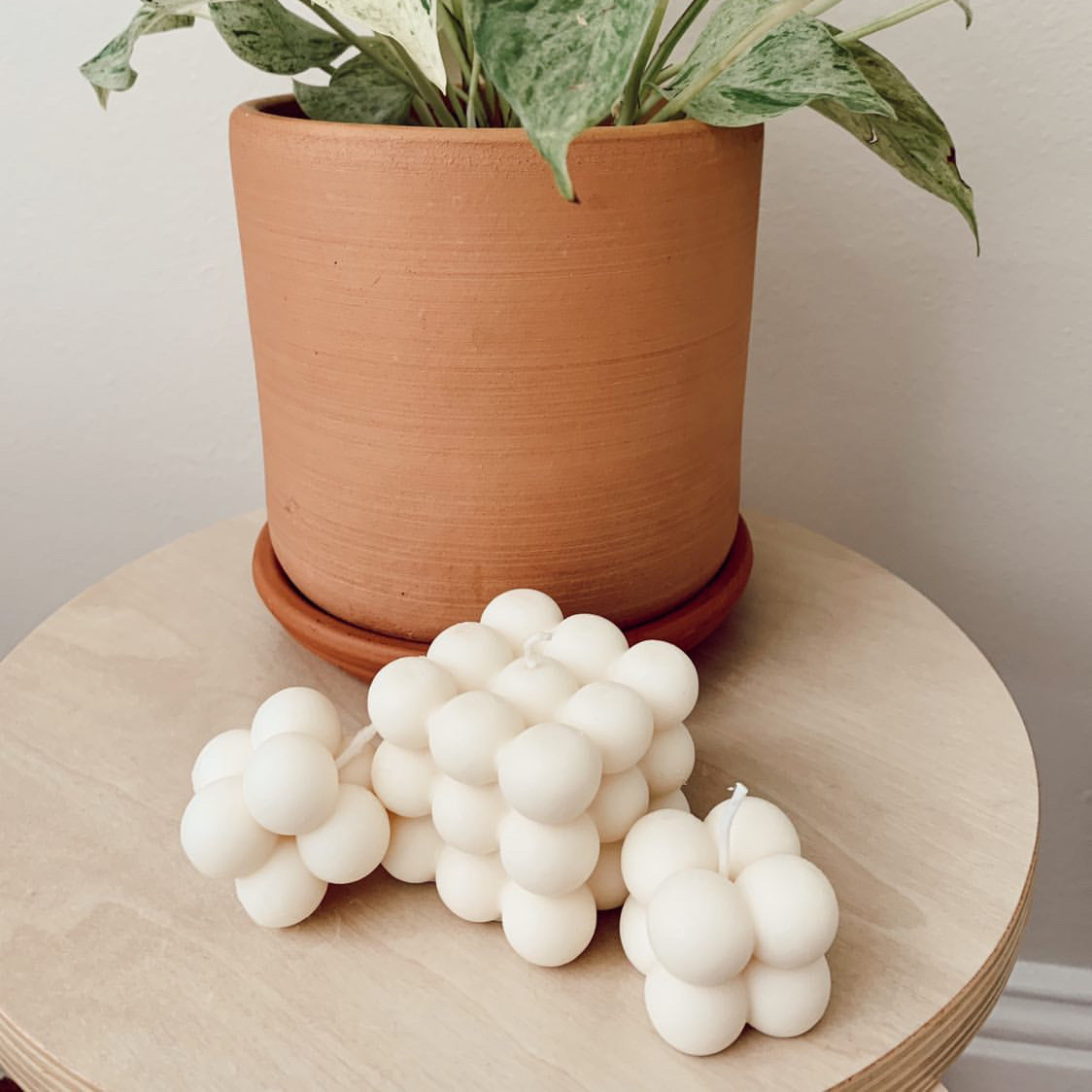 【Ready to ship】Large & Small Bubble Soy & BeesWax Candle + 100% Cotton Bag