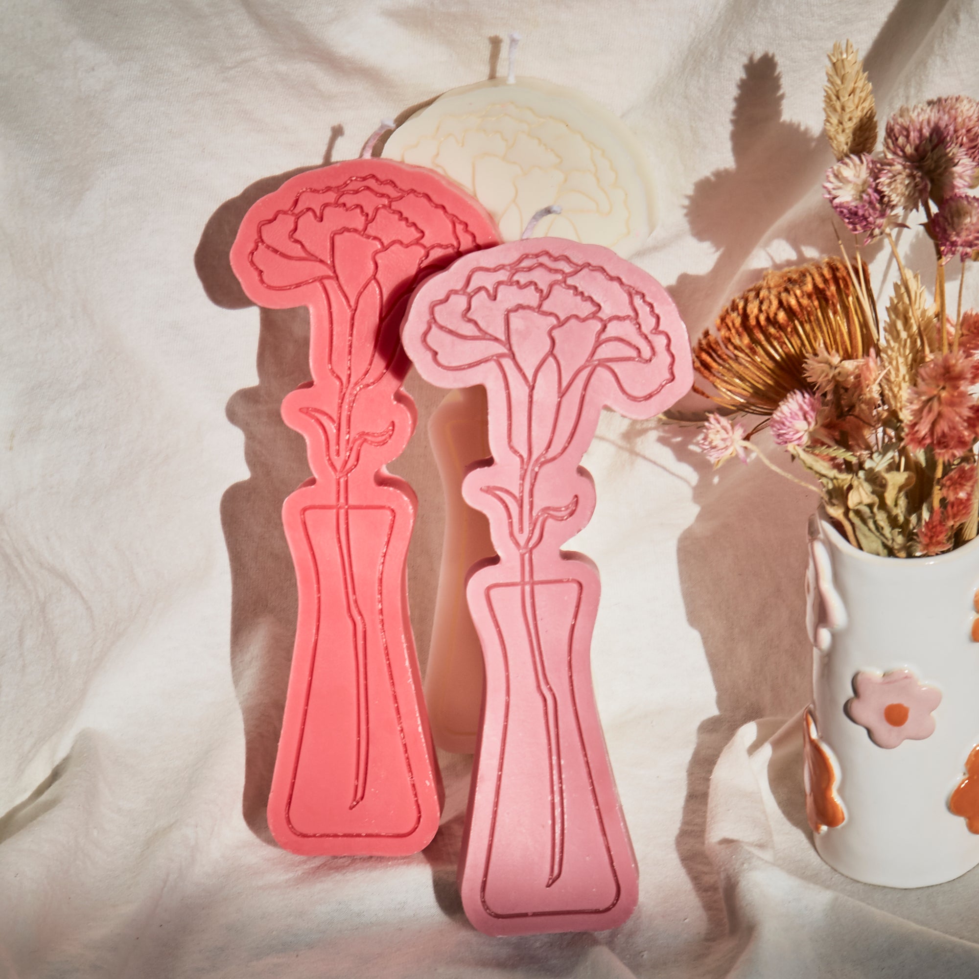 Carnation Shaped Soy Wax Candle │ Mother's day gift │ Yui Brooklyn