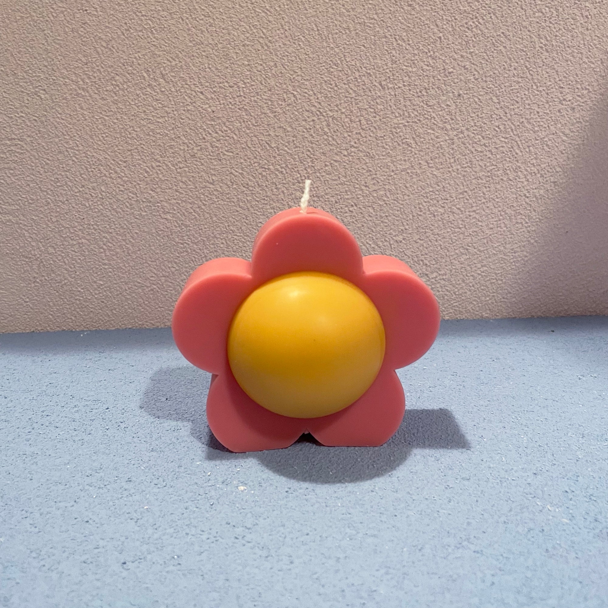 【Ready to ship】Big Flower Shaped Soy & BeesWax Candle