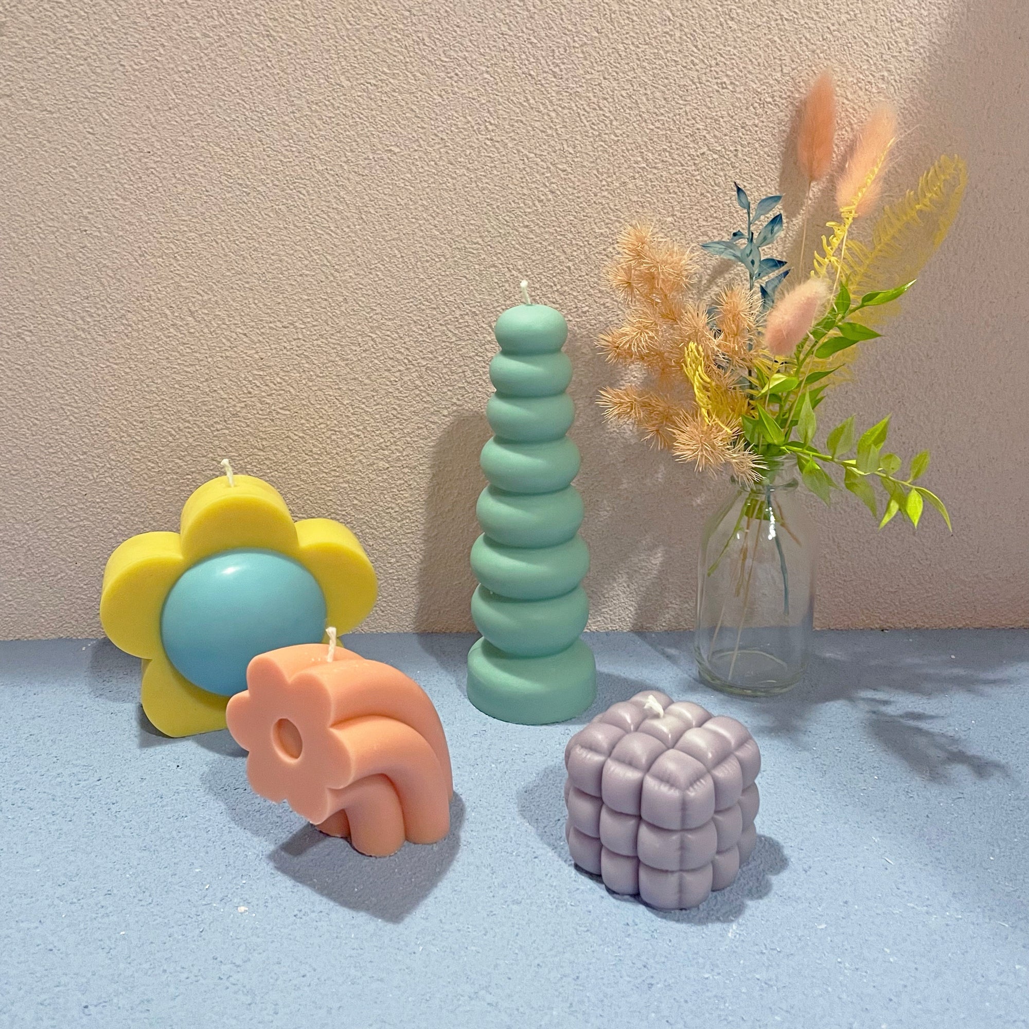 【Ready to ship】Big Flower Shaped Soy & BeesWax Candle