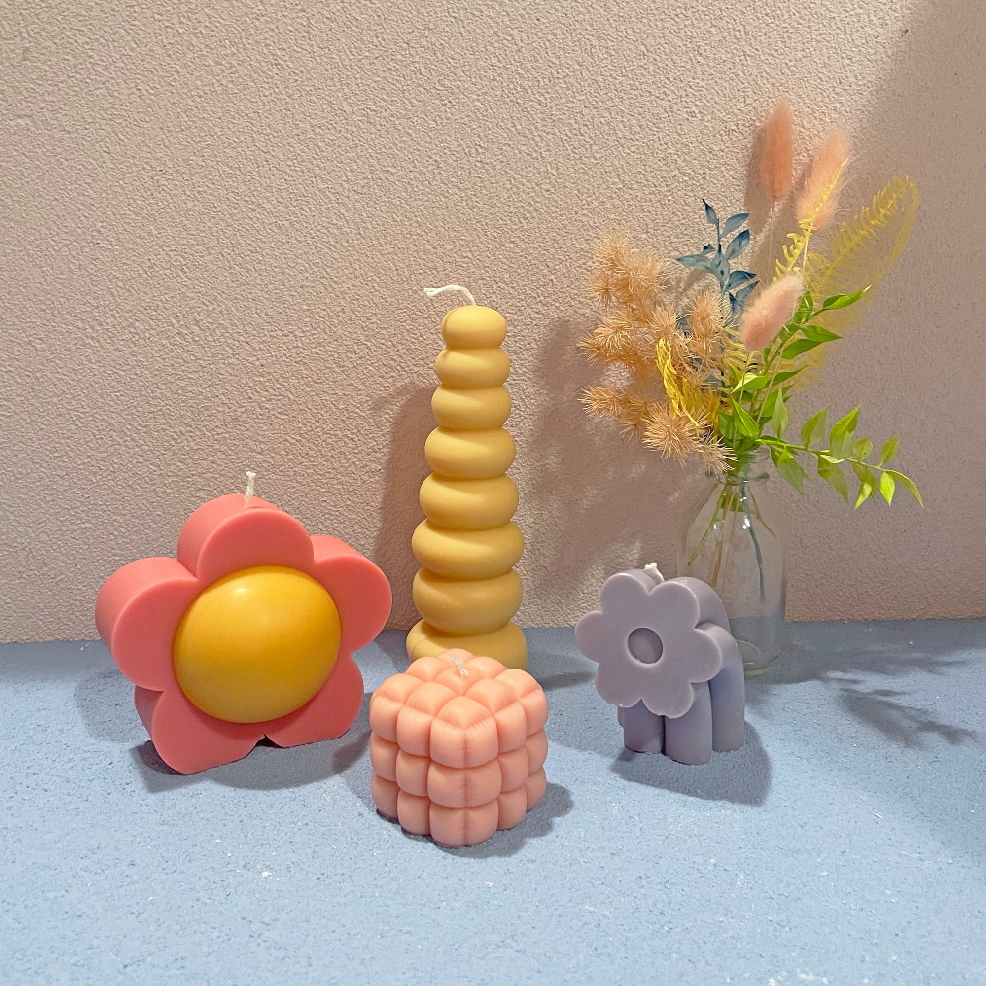 【Ready to ship】Big Flower Shaped Soy & BeesWax Candle