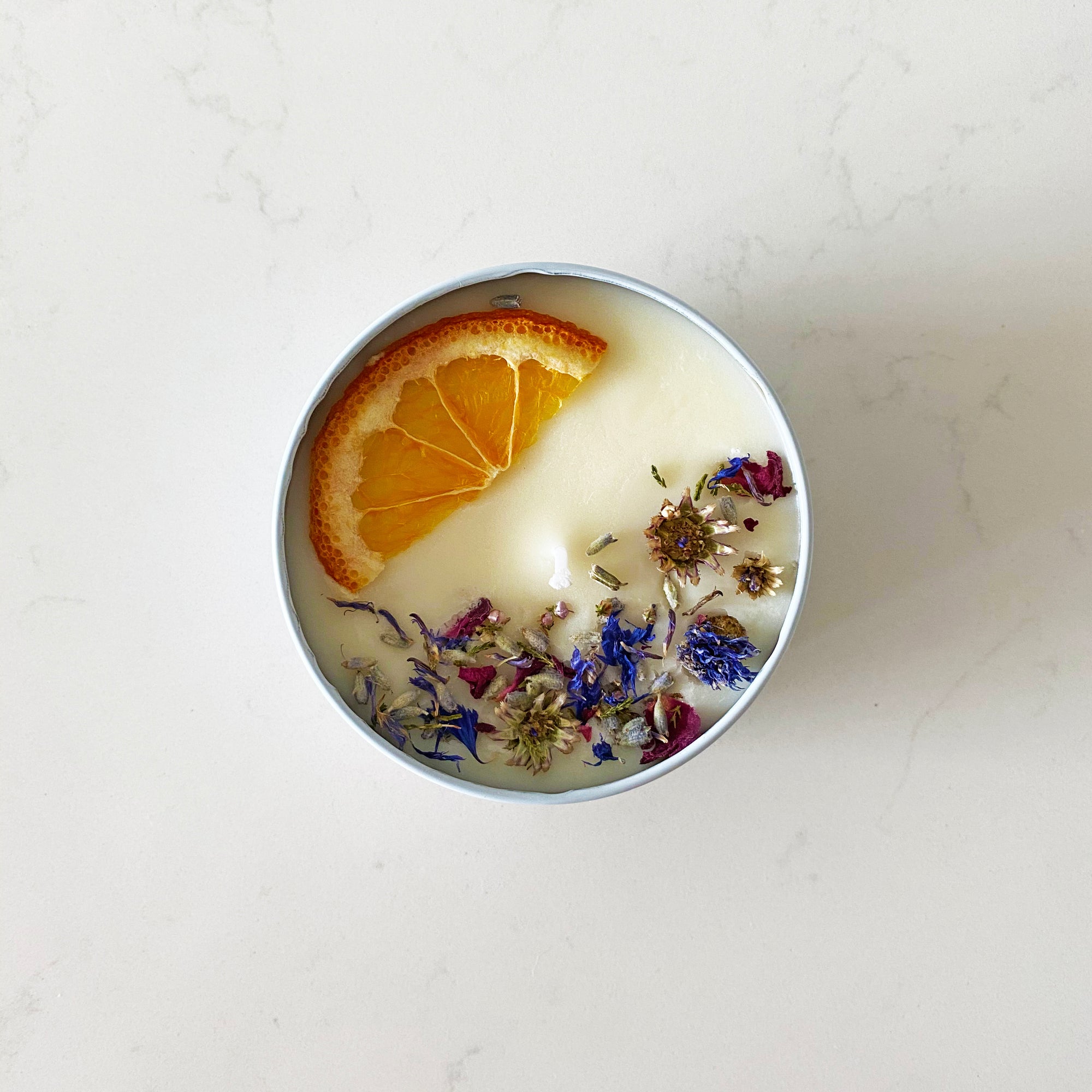 Relax. Refresh. Reconnect. Signature Candle ┃Yui Brooklyn