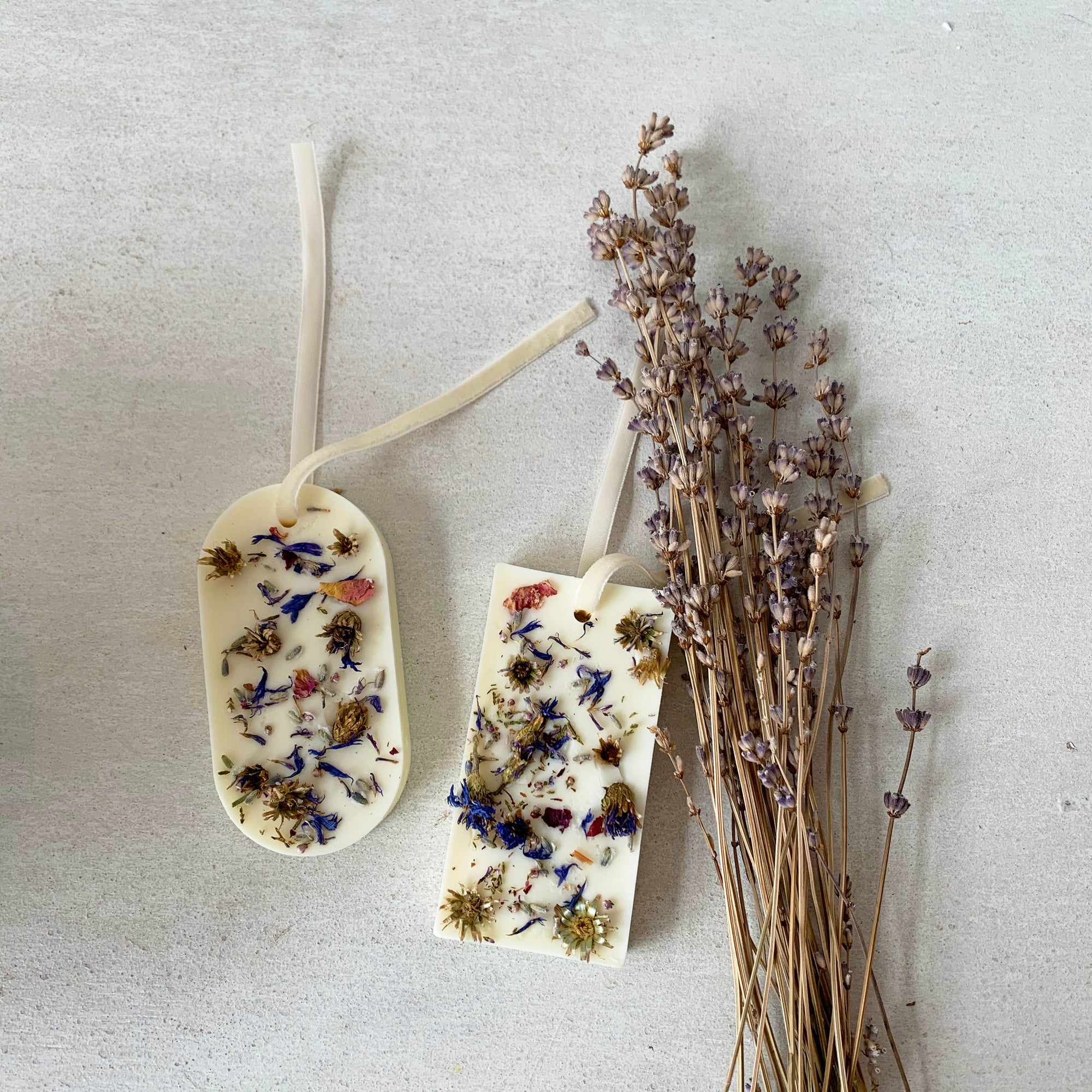 Lavender Botanical Soy Wax Tablet