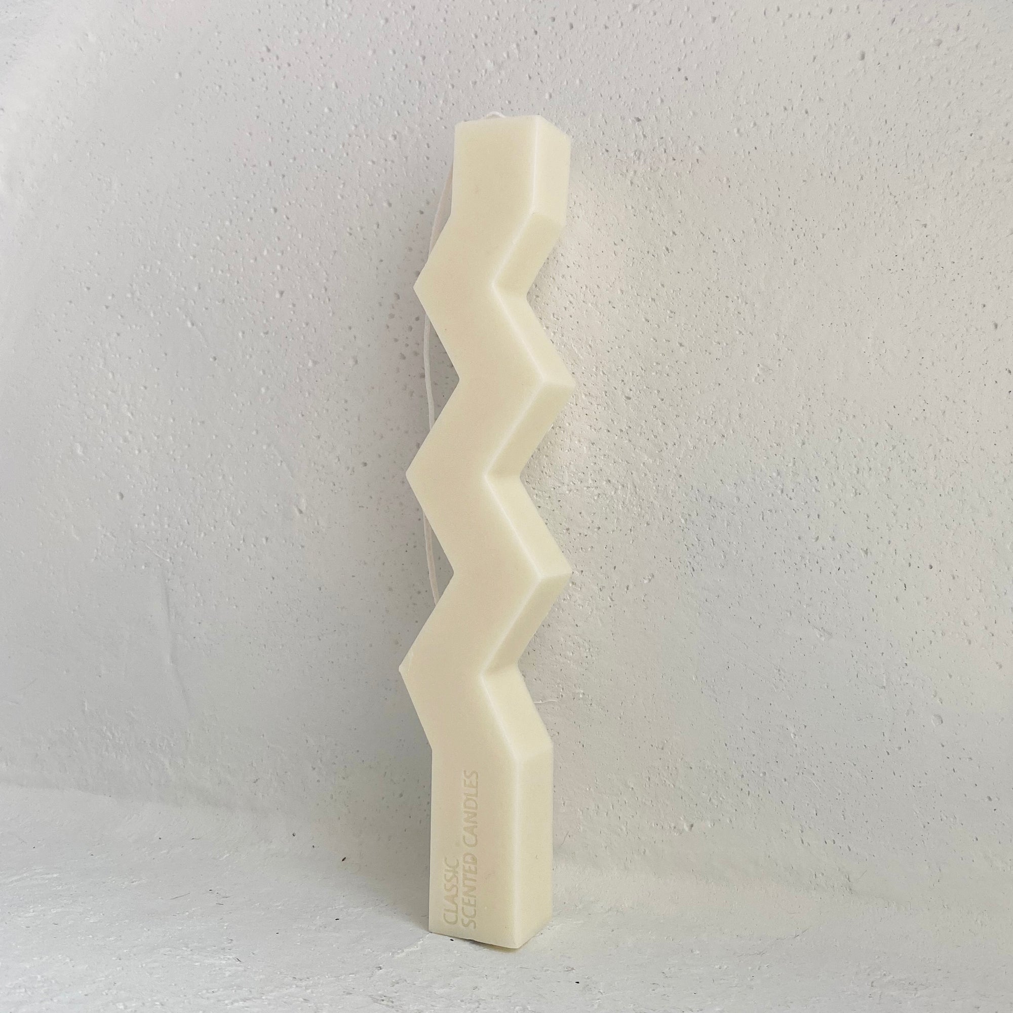【Ready to ship】Zig-zag & Squiggle Soy & BeesWax Candle