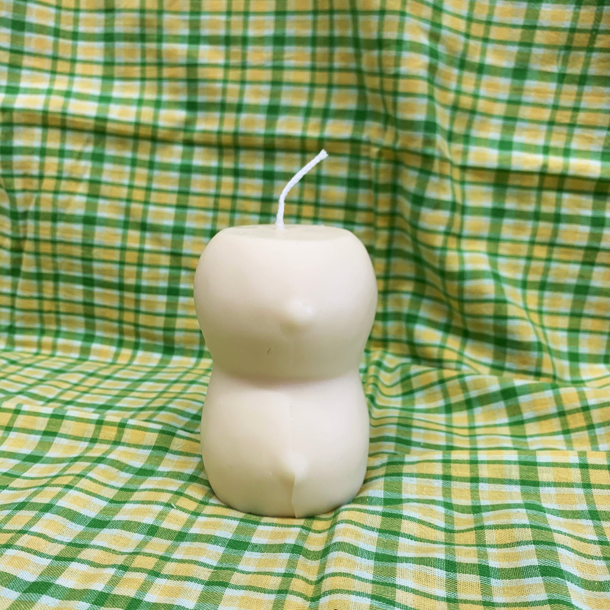 【Ready to ship】Boobs shaped Soy & BeesWax Candle