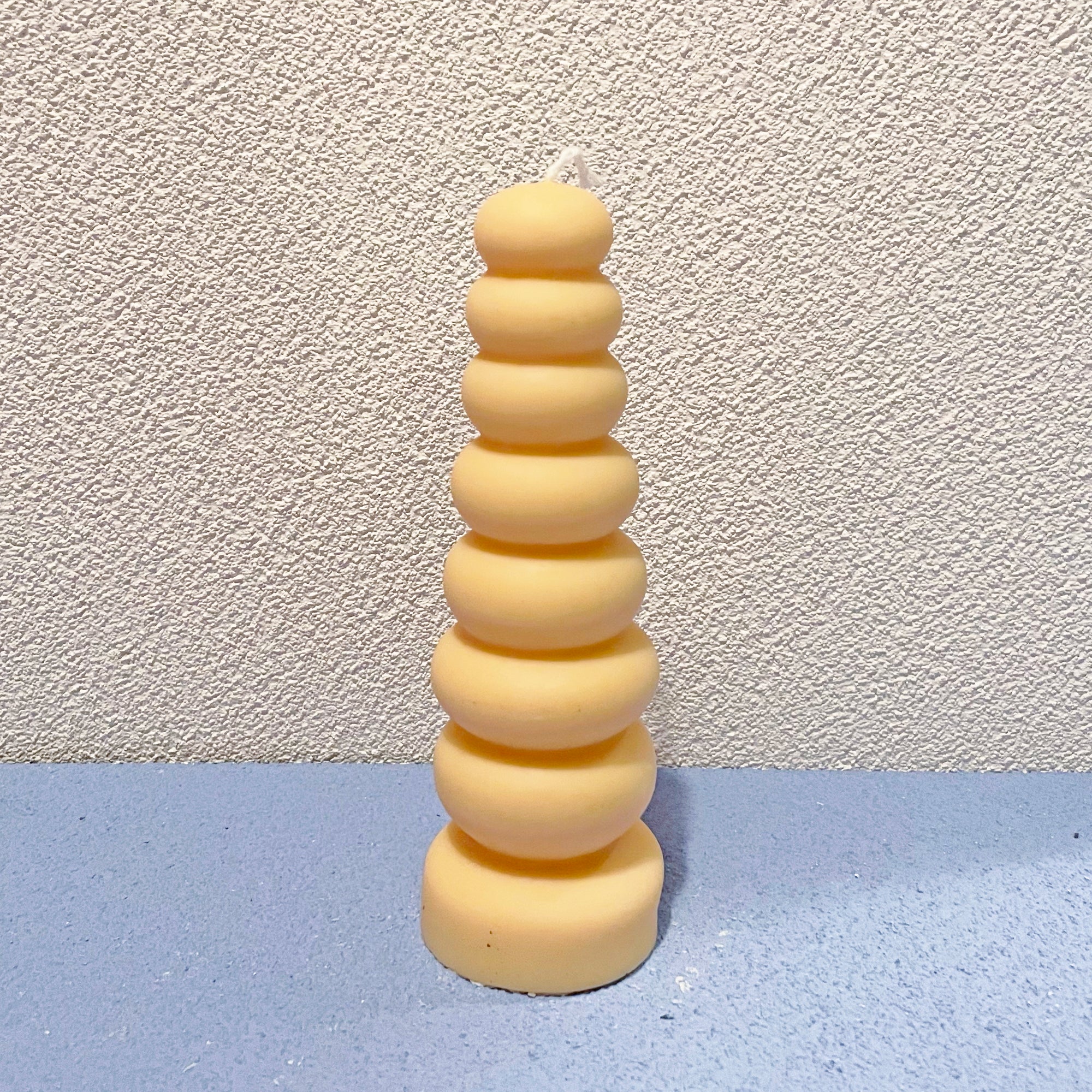 【Ready to ship】Pyramid Round Ball Shaped Soy & BeesWax Candle