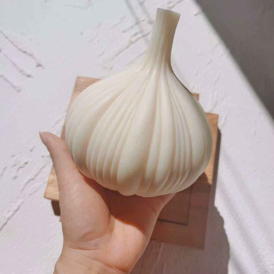 【Ready to ship】Big Garlic shaped Soy & BeesWax Candle