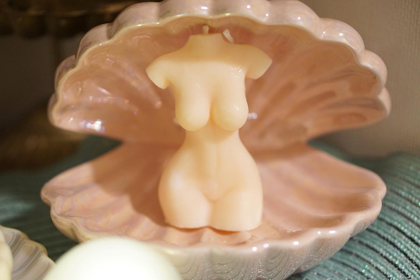 BIG Full Figure Nude Woman Candle: Custom Scent and Color, Soy Wax. -   Denmark